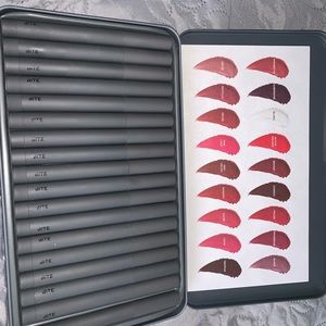 Bite Full size lip crayons 18 piece set